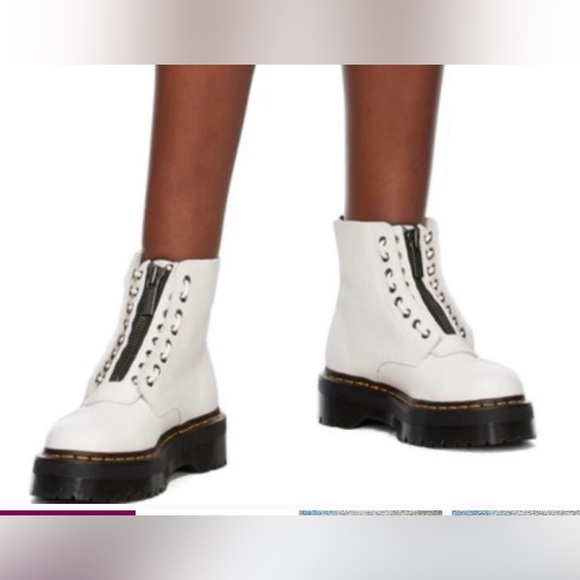 Dr. Martens Sinclair Platform Bootie (Women) Sz 8 NWOB - Picture 14 of 15